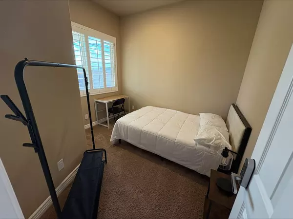 Coliving in Central Scottsdale - NE Valley, Phoenix