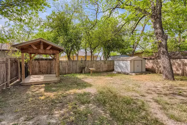 4 bedrooms apartment for rent in Roosevelt - Central SATX, San Antonio