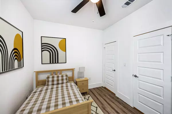 3 bedrooms apartment for rent in Old East Dallas - Ne Dallas, Dallas