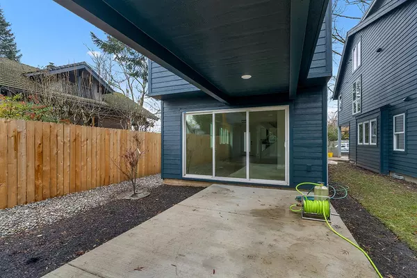 3 bedrooms apartment for rent in Portsmouth - North Portland, Portland
