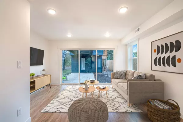 3 bedrooms apartment for rent in Portsmouth - North Portland, Portland