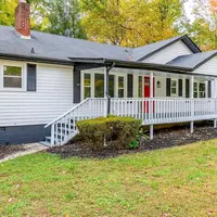 Coliving in Hickory Ridge - East Charlotte, Charlotte