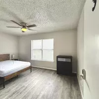 Coliving in Far West Side - West SATX, San Antonio