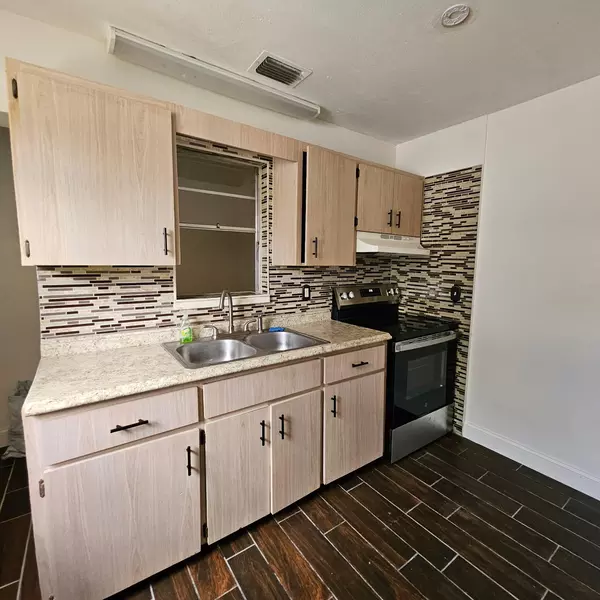 Coliving in Holden Heights - Central Orlando, Orlando