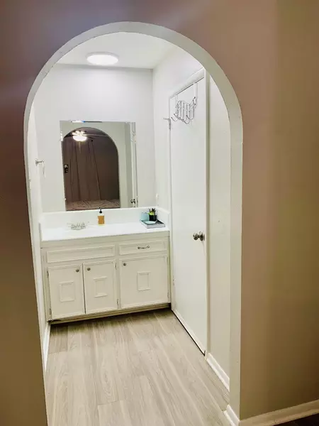 Coliving in West Arlington - Arlington, Dallas