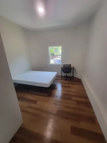 Coliving in Cedar Crest - Se Dallas, Dallas