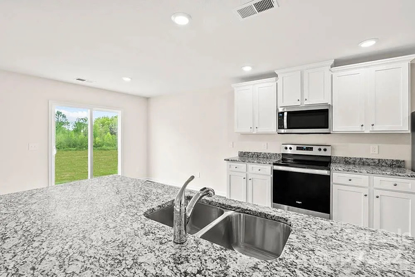 Coliving in Becton Park - East Charlotte, Charlotte
