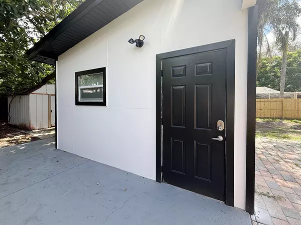 Coliving in Lowry Park North - North Tampa, Tampa
