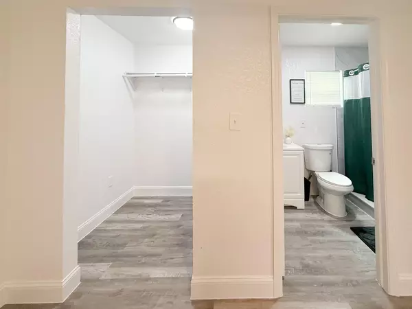 Coliving in Lowry Park North - North Tampa, Tampa