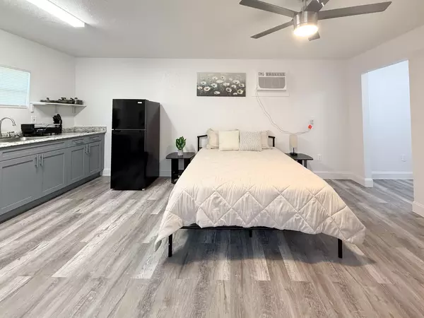 Coliving in Lowry Park North - North Tampa, Tampa