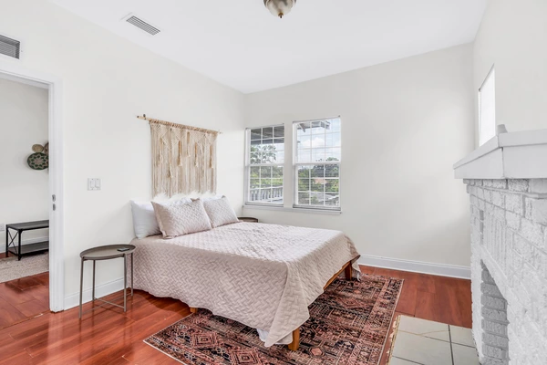 Coliving in Sulphur Springs - North Tampa, Tampa