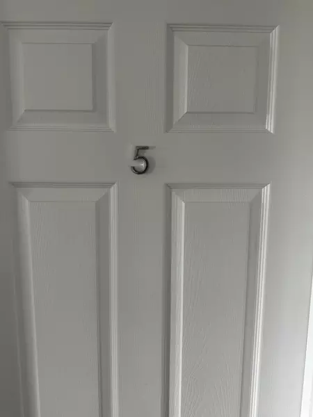 Coliving in Sulphur Springs - North Tampa, Tampa