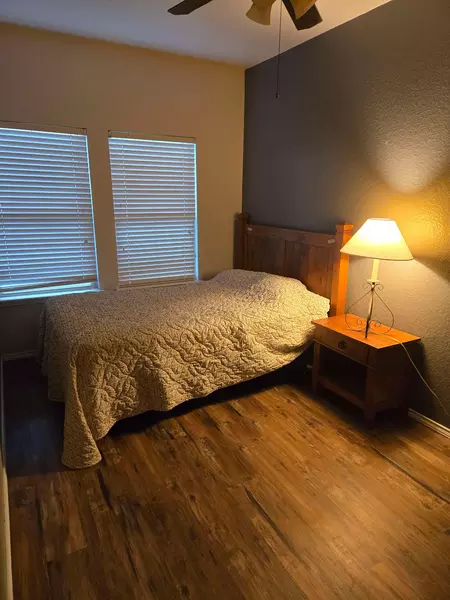 Coliving in Far West Side - West SATX, San Antonio