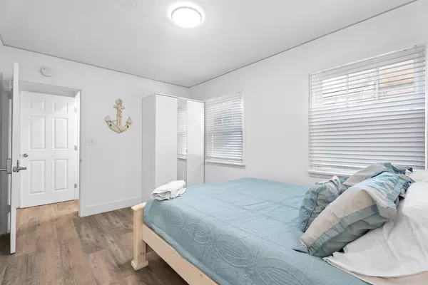 Coliving in Huntington Beach - Orange County, Los Angeles