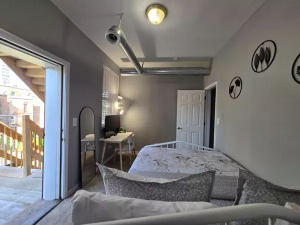Coliving in Woodlawn - South Side, Chicago