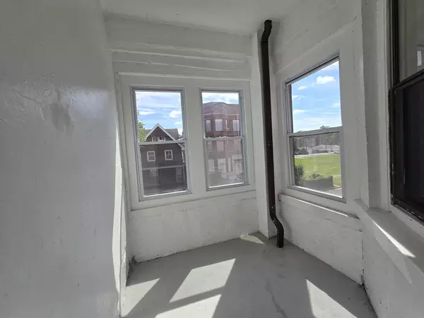 Coliving in Woodlawn - South Side, Chicago