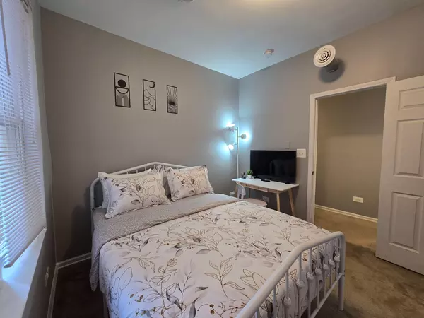 Coliving in Woodlawn - South Side, Chicago