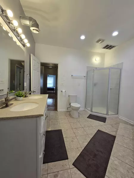 Coliving in Woodlawn - South Side, Chicago