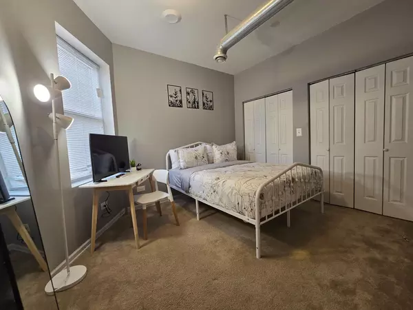 Coliving in Woodlawn - South Side, Chicago