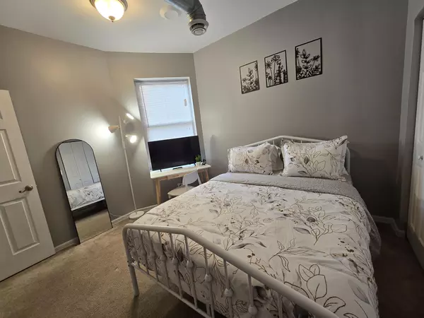 Coliving in Woodlawn - South Side, Chicago