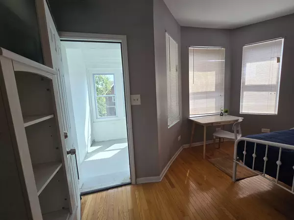 Coliving in Woodlawn - South Side, Chicago