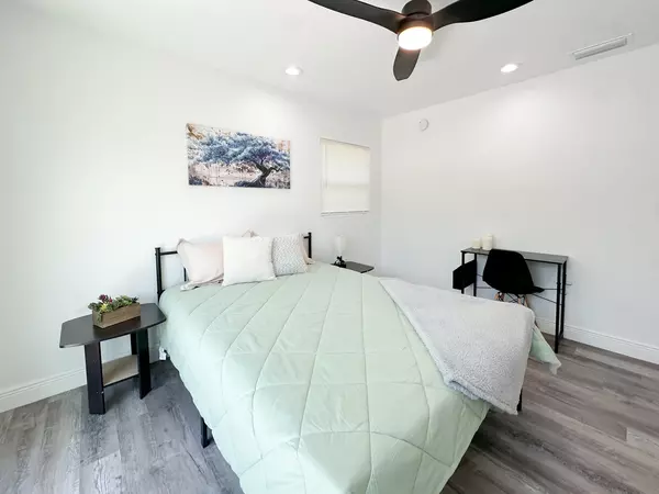 Coliving in Grant Park Tampa - East Tampa, Tampa