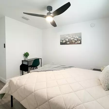 Coliving in Grant Park Tampa - East Tampa, Tampa