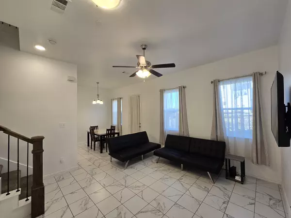 Coliving in Irving - Sw Dallas, Dallas