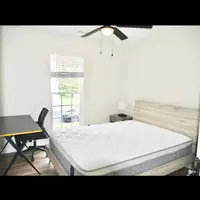 Coliving in College Downs - North Charlotte, Charlotte