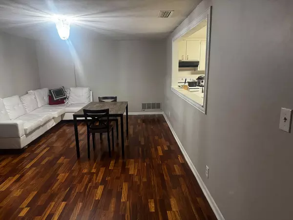 Coliving in Lake Forest - Northside, Jacksonville