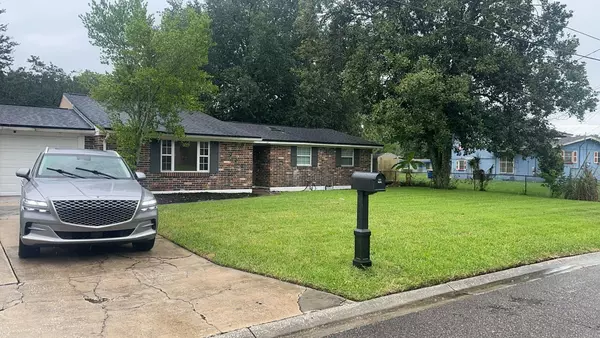 Coliving in Lake Forest - Northside, Jacksonville
