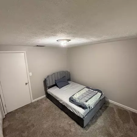 Coliving in Lake Forest - Northside, Jacksonville