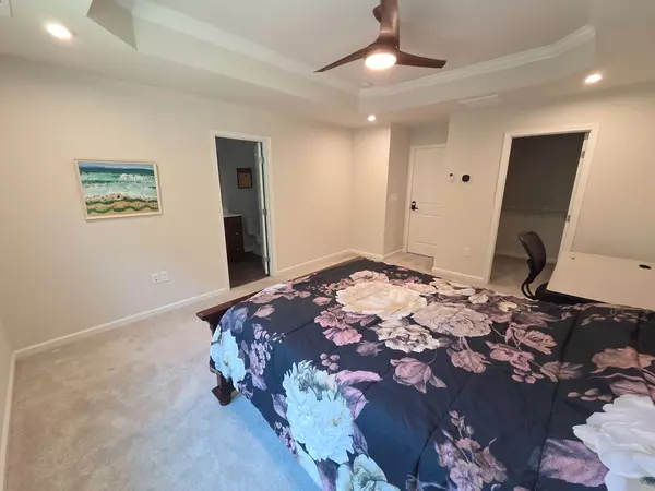 Coliving in Hope Valley - Durham, Raleigh