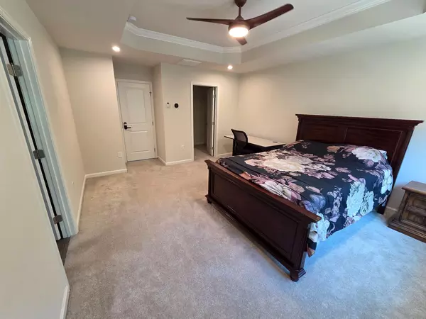 Coliving in Hope Valley - Durham, Raleigh
