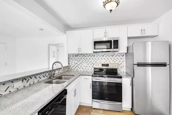 4 bedrooms apartment for rent in Park Hill - North Denver, Denver