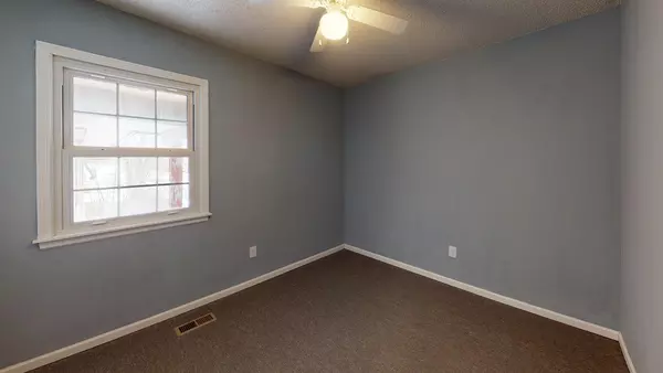 Coliving in Olathe - Outer KCK, Kansas City