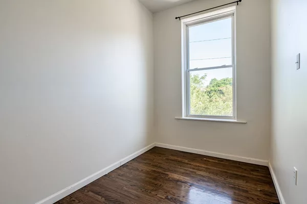 Coliving in Ukrainian Village - West Side, Chicago