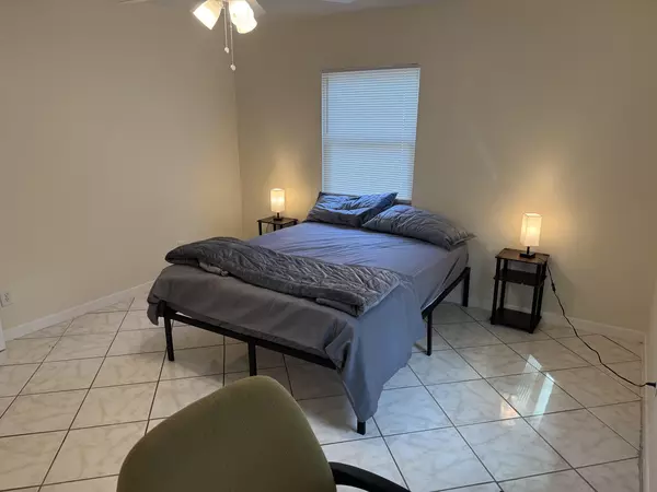 Coliving in Crescent Lake - Clearwater-St. Petersburg, Tampa