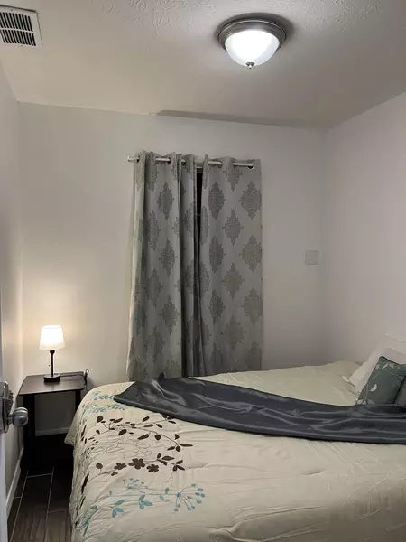 Coliving in Greater Greenspoint - Ne Houston, Houston