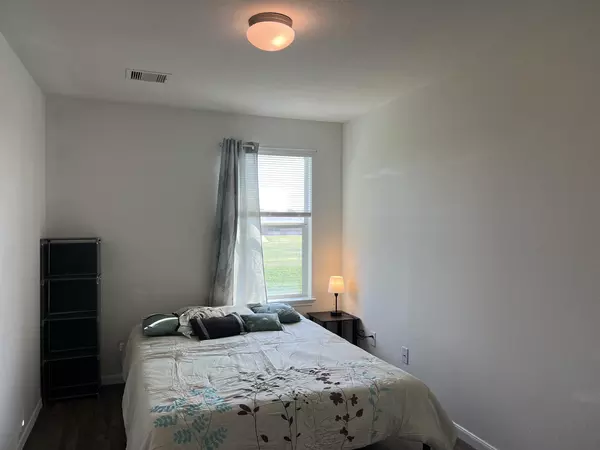 Coliving in Greater Greenspoint - Ne Houston, Houston