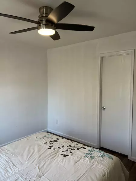 Coliving in Greater Greenspoint - Ne Houston, Houston