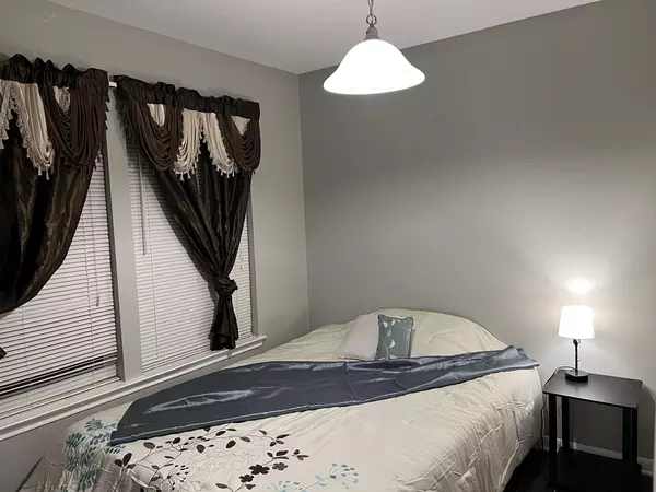 Coliving in Greater Greenspoint - Ne Houston, Houston