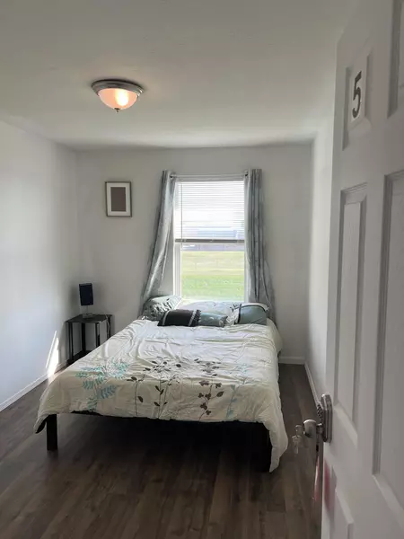 Coliving in Greater Greenspoint - Ne Houston, Houston