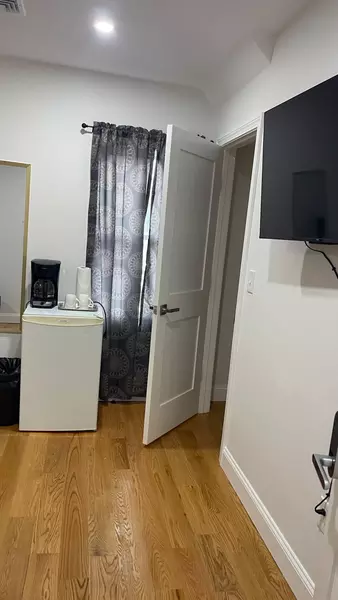 Coliving in Readville - Boston, Boston