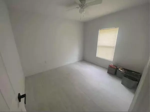 Coliving in Engelwood Park - East Orlando, Orlando