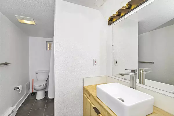 Coliving in Alamo Placita - Center Denver, Denver