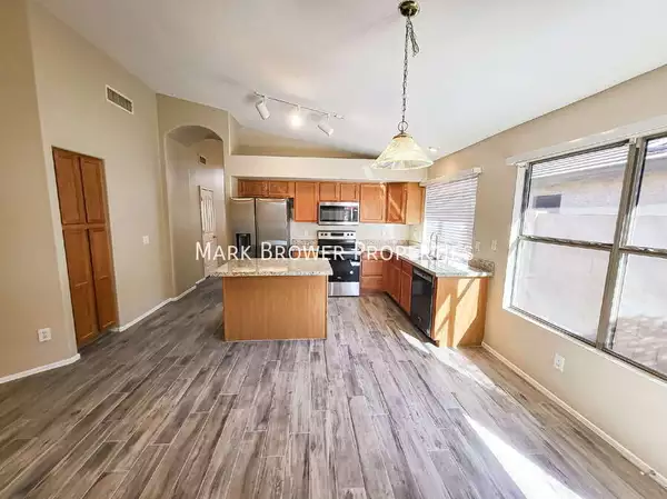 3 bedrooms apartment for rent in Desert View - Phoenix, Phoenix