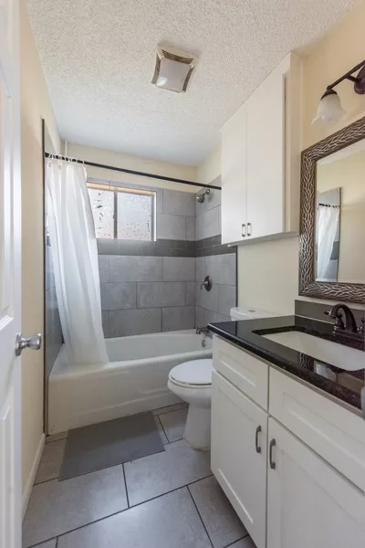 Coliving in Westgate - South Austin, Austin