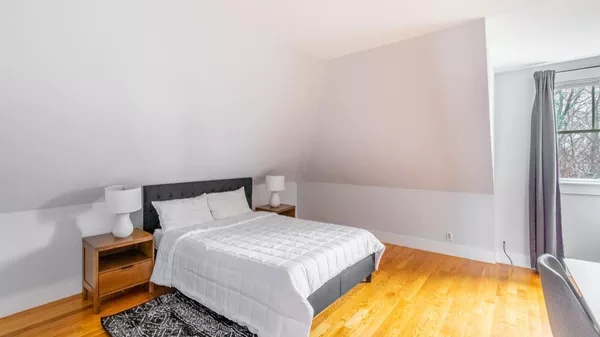 Coliving in Newton - Metro Area, Boston