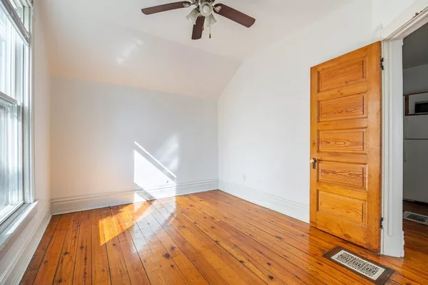 Coliving in Roscoe Village - North Side, Chicago